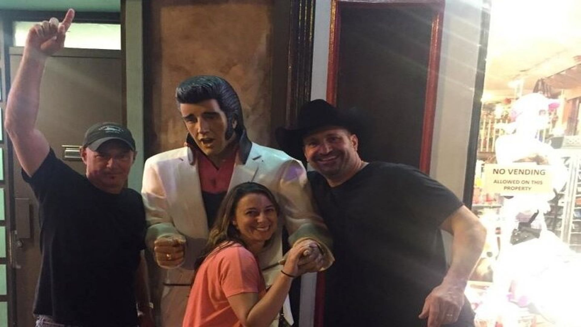 Local Insider\'s Walking Tour of Downtown Nashville