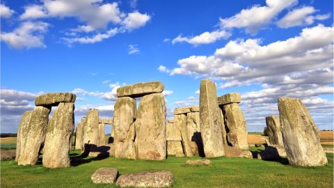 Windsor, Stonehenge & Bath – Stonehenge entry only