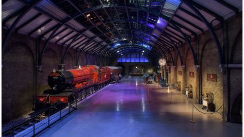 Harry Potter Warner Bros. Tour from Victoria