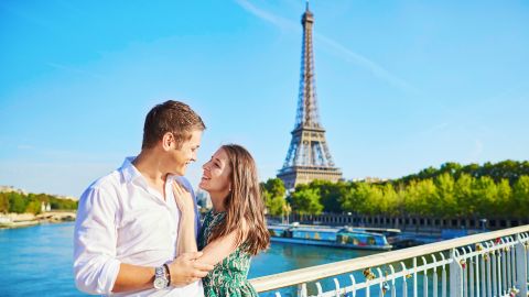 Guided Paris Small Group Tour with Champagne Lunch on the Eiffel Tower & Overnight stay