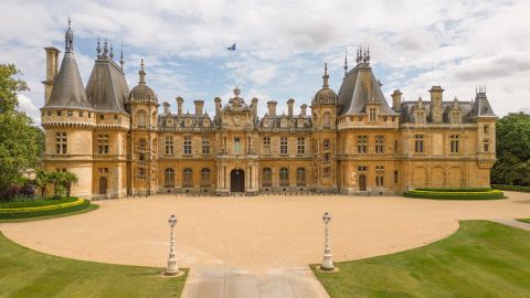 Waddesdon Manor & The Cotswolds Tour with optional Cream Tea Experience