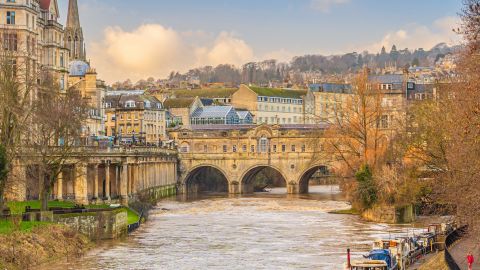 Bridgerton Bath Experience Rail Tour from London