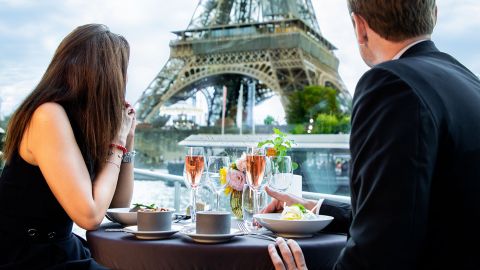 Paris by Rail with Sightseeing Bus and River Seine Lunch Cruise