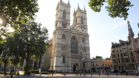 Royal Westminster Walking Tour with Westminster Abbey