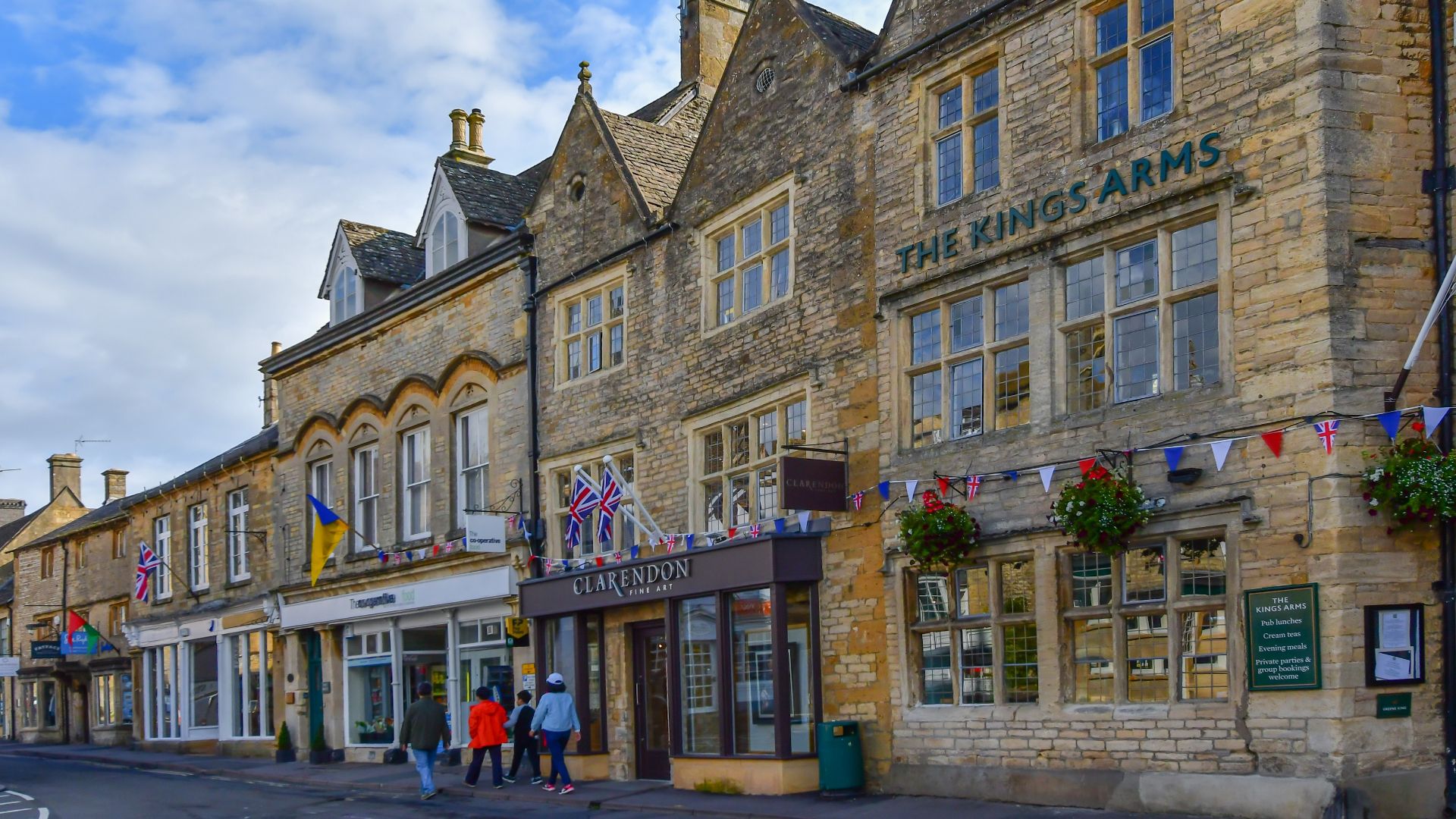 Cotswolds Guided Day Tour