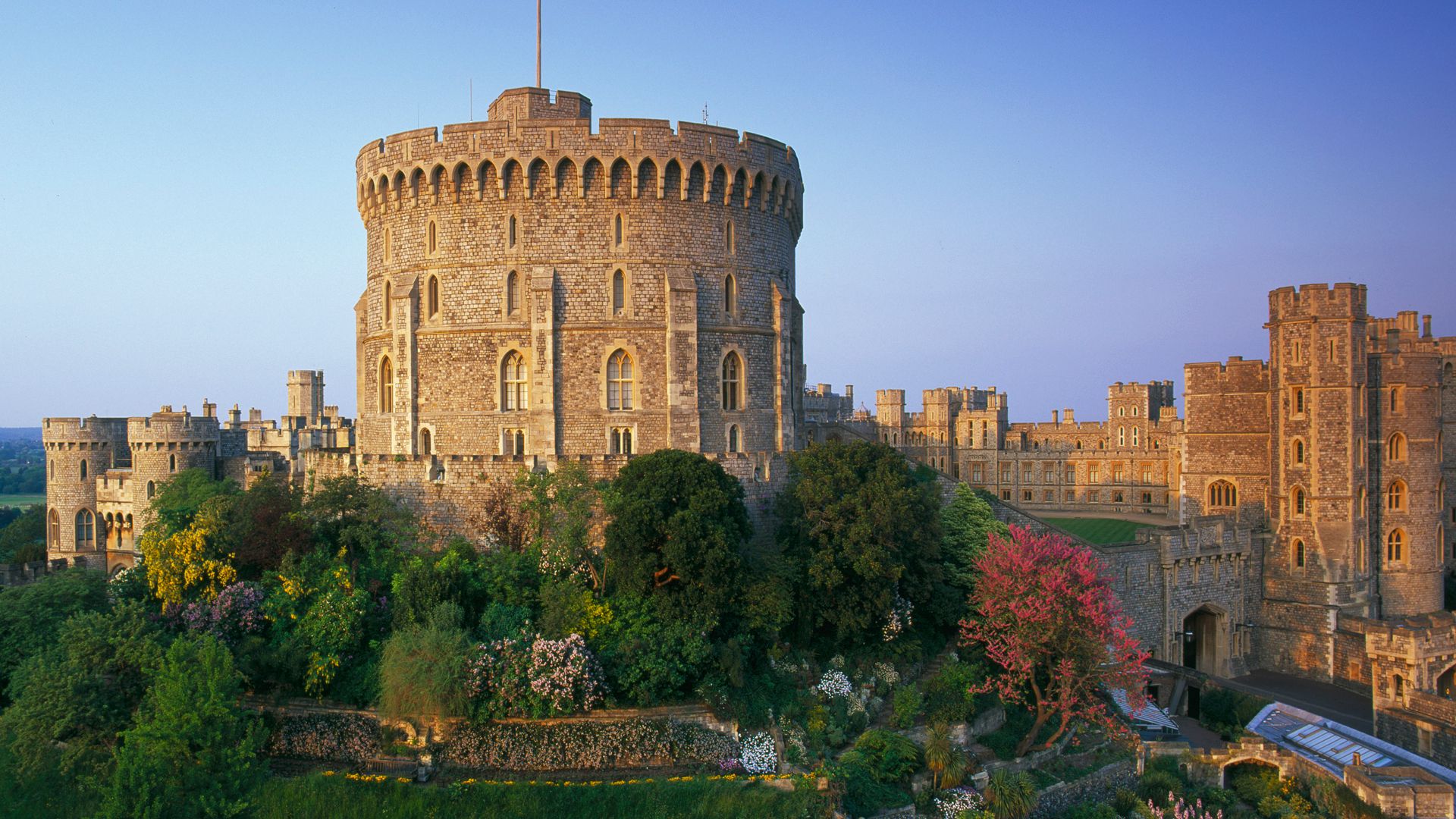 Windsor, Stonehenge & Bath (English)