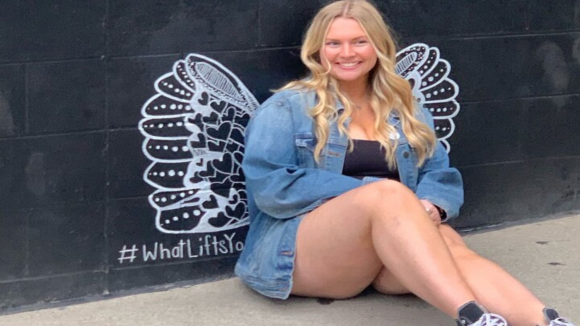 Nashville Shopping Tour with Wine, Cocktails and Snacks