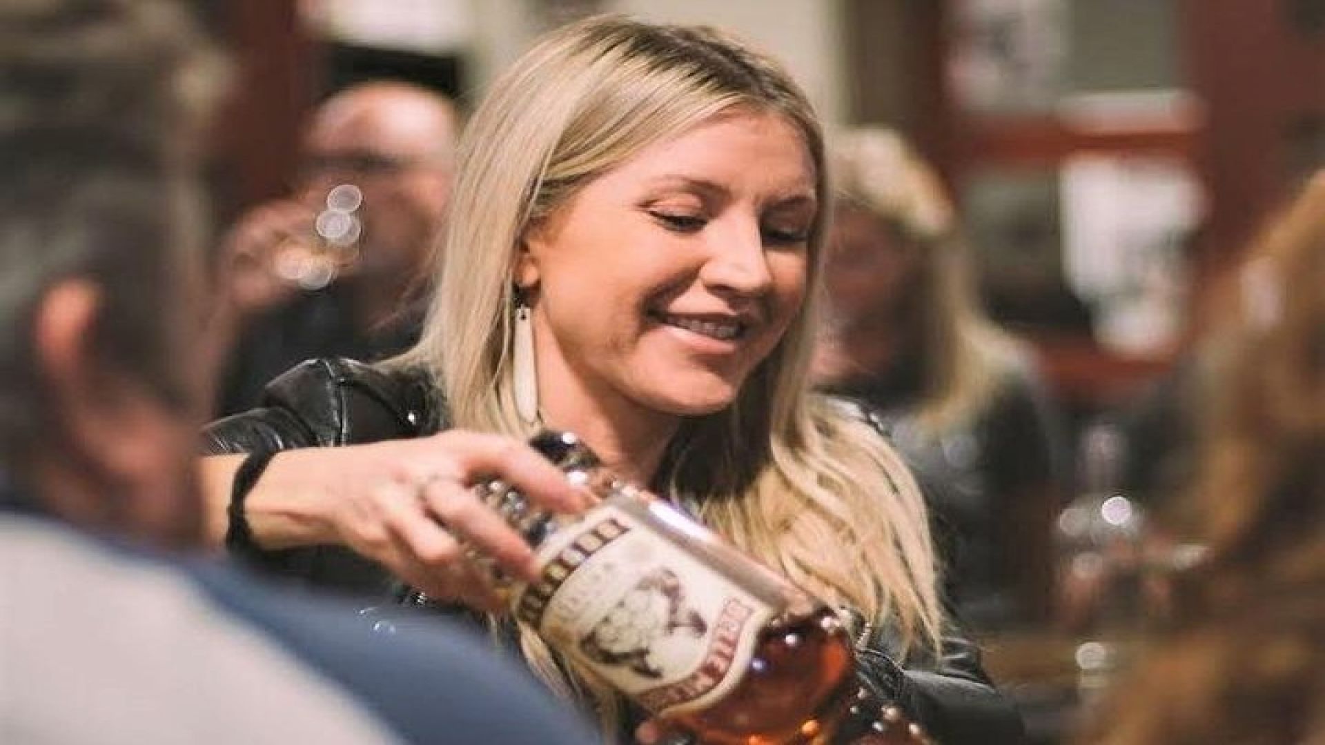 Premier Distillery & Craft Brewery Bus Tour with 9+ Tastings