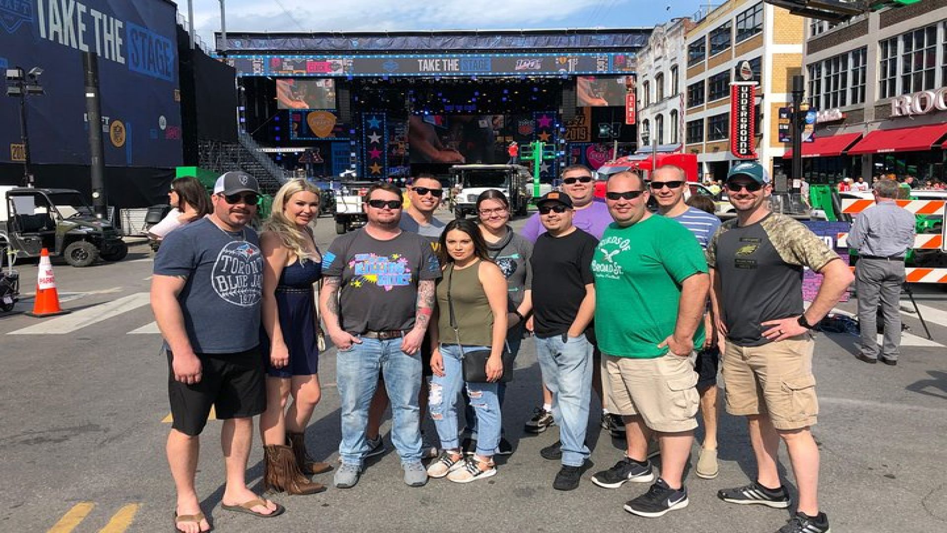 Premier Distillery & Craft Brewery Bus Tour with 9+ Tastings