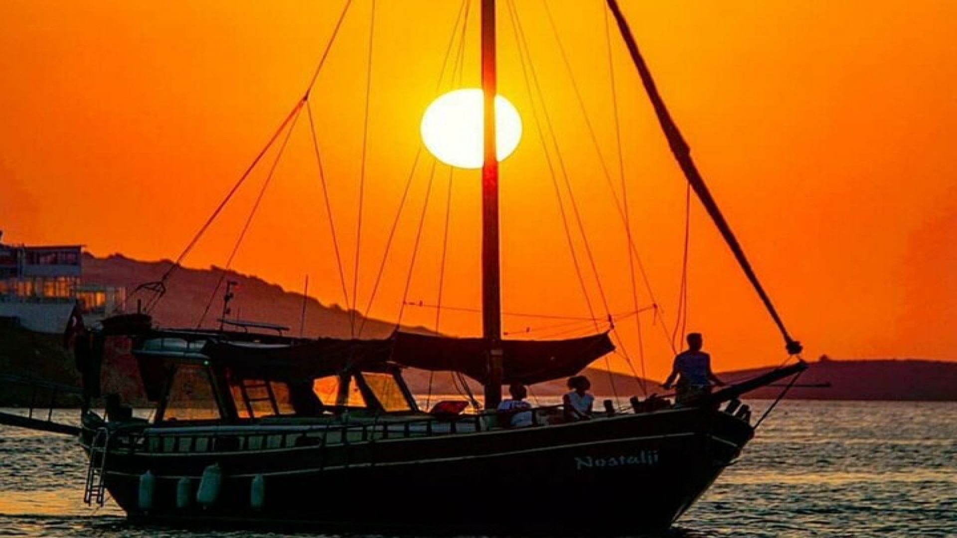Alanya Sunset Cruise Tour with Dinner, Soft Drinks & Transfer