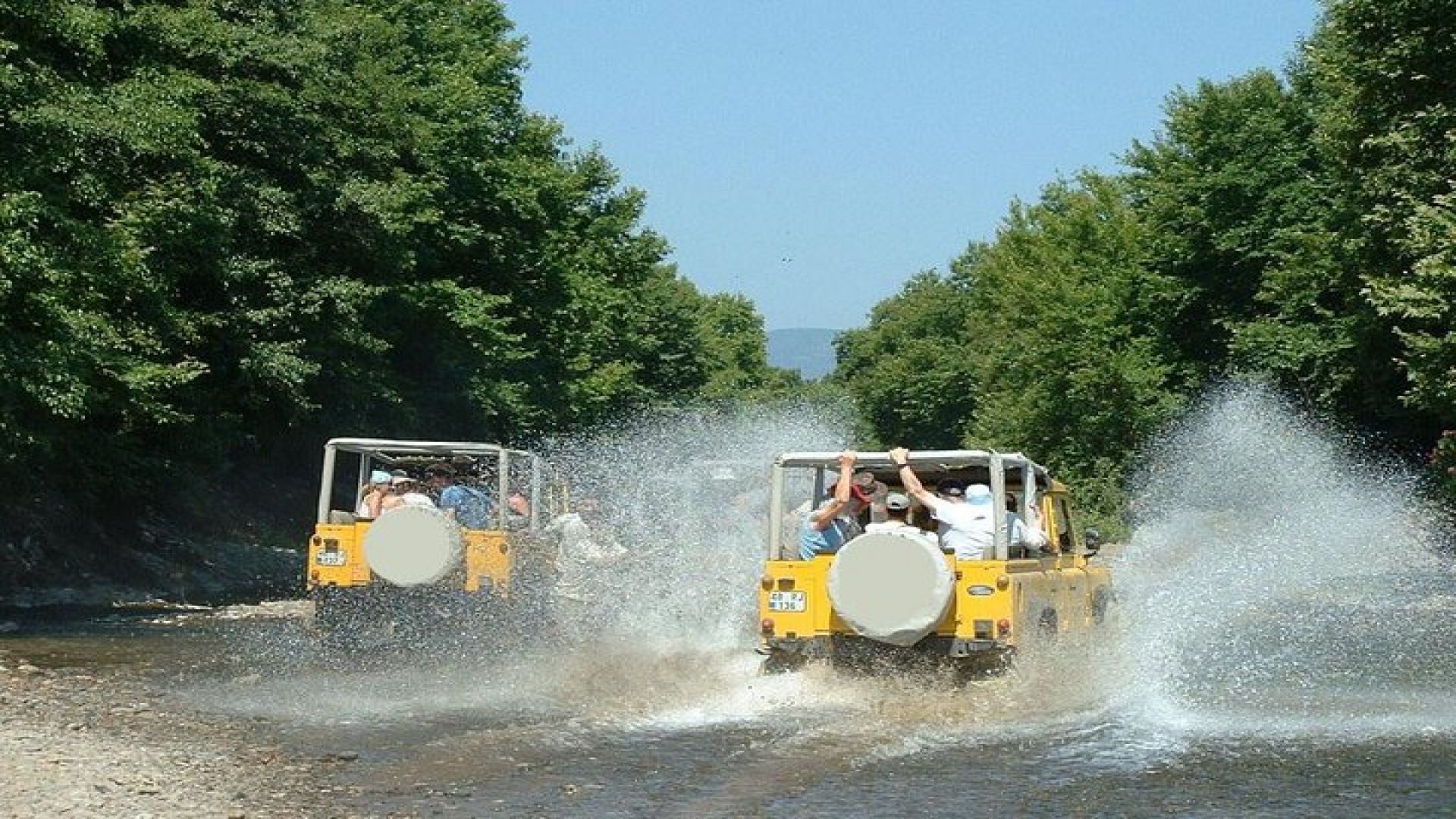 Antalya Jeep Safari Adventure with Lunch at Local Restaurant