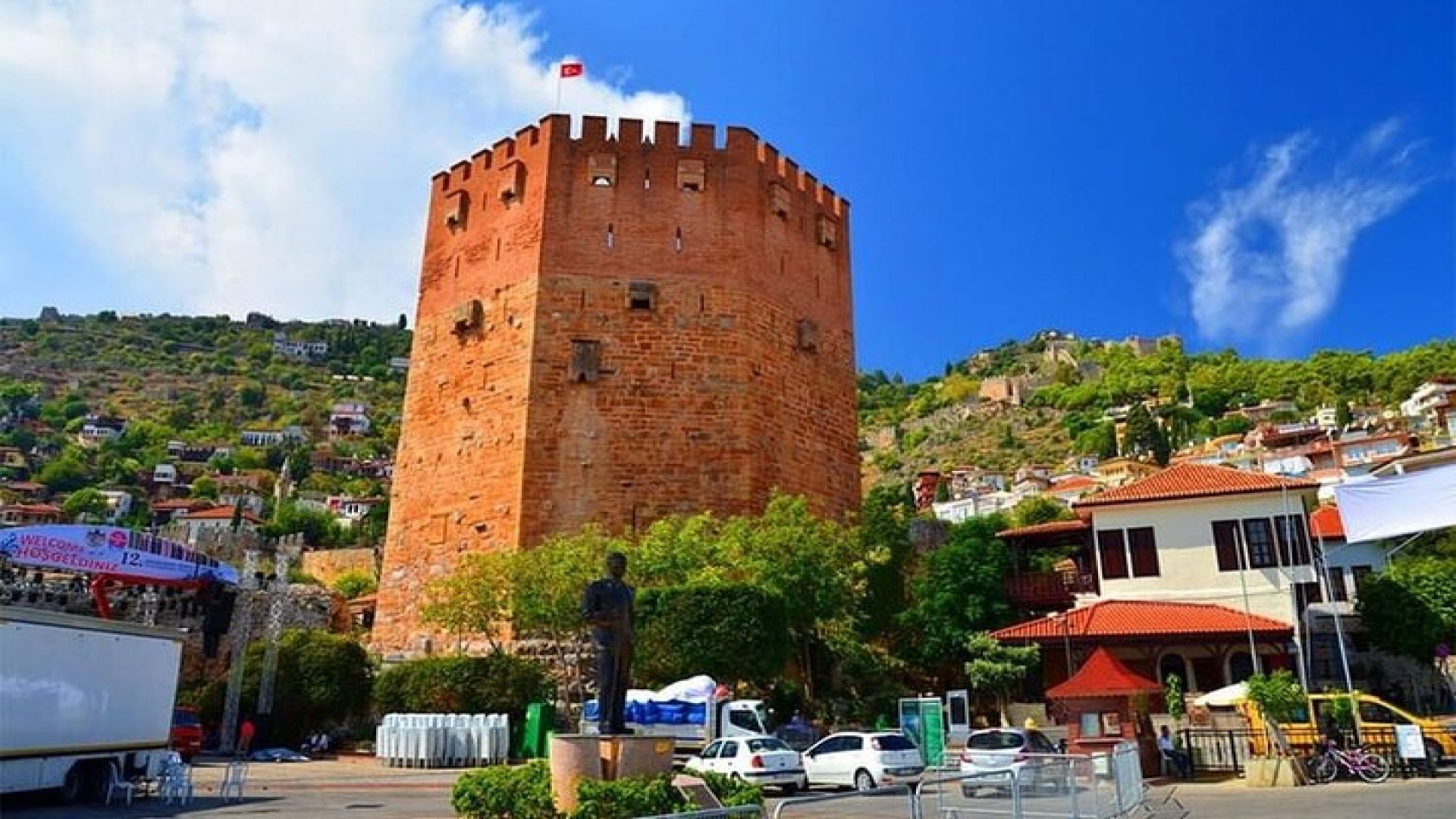  Alanya City by Bus with Boat Ride 