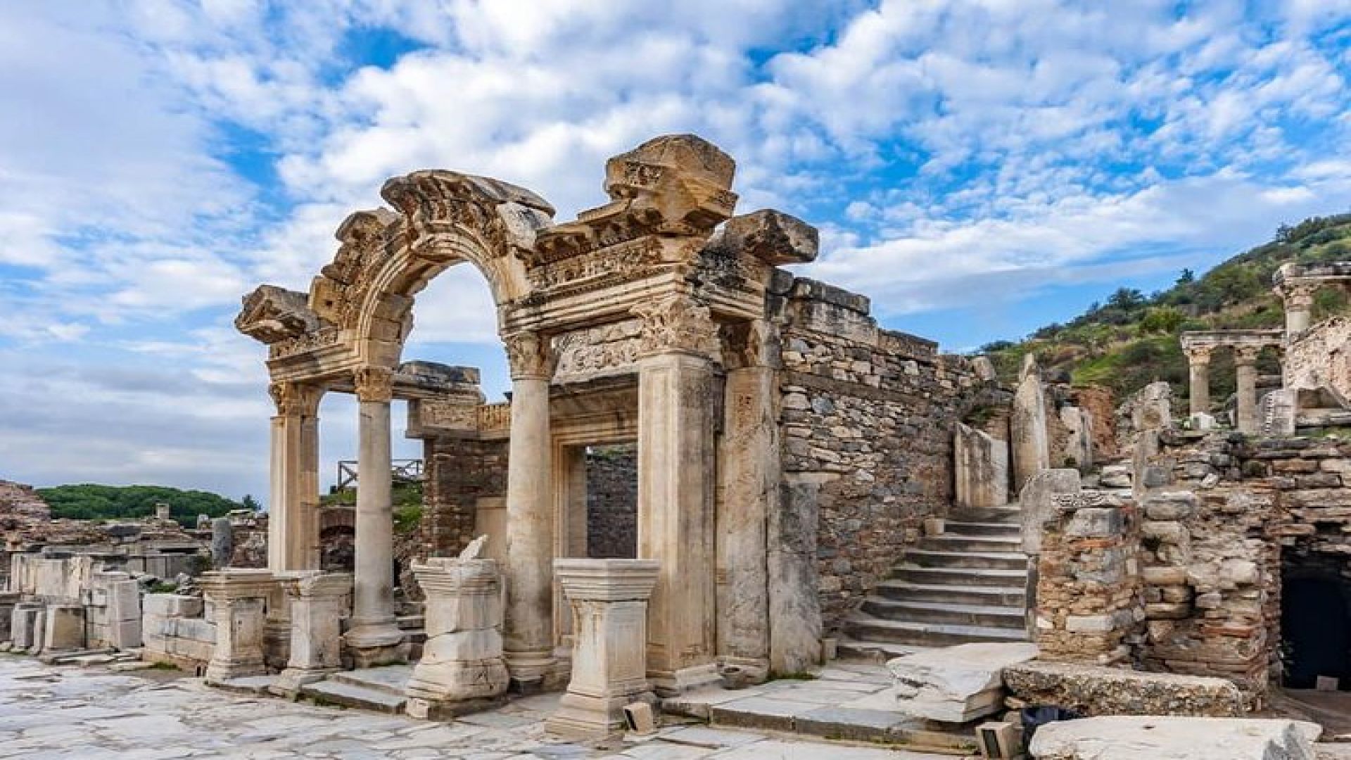  Ephesus and House of Virgin Mary From Kusadasi or Selcuk