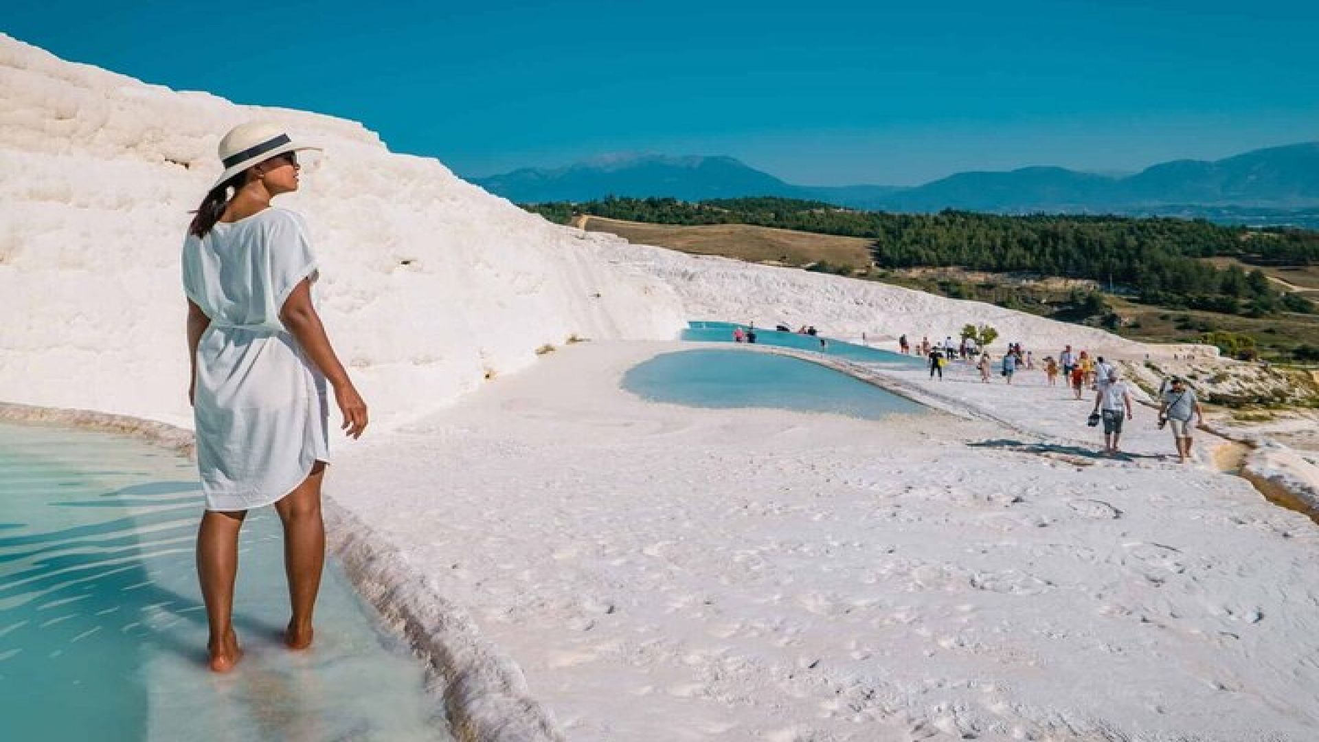 All Inclusive Pamukkale,Hierapolis and Salda Lake Guided Tour