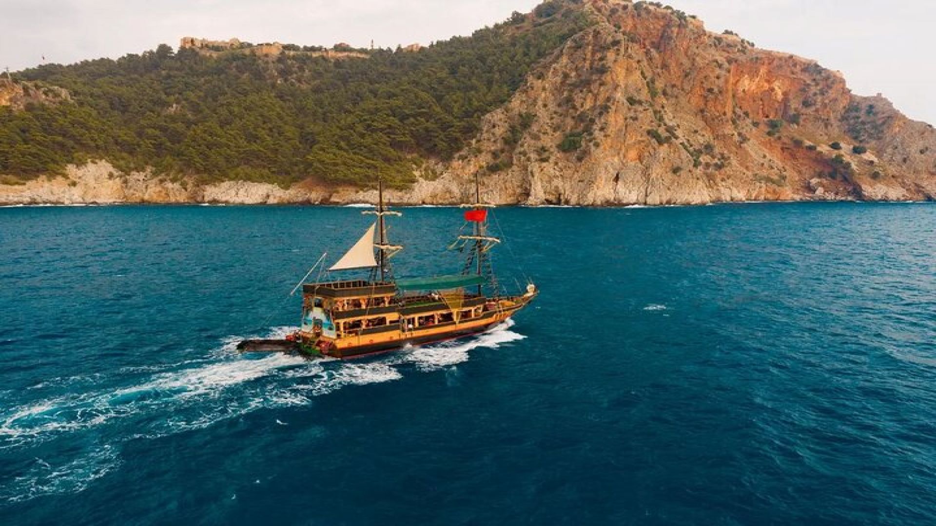 Alanya Boat Tour Transfer with Lunch