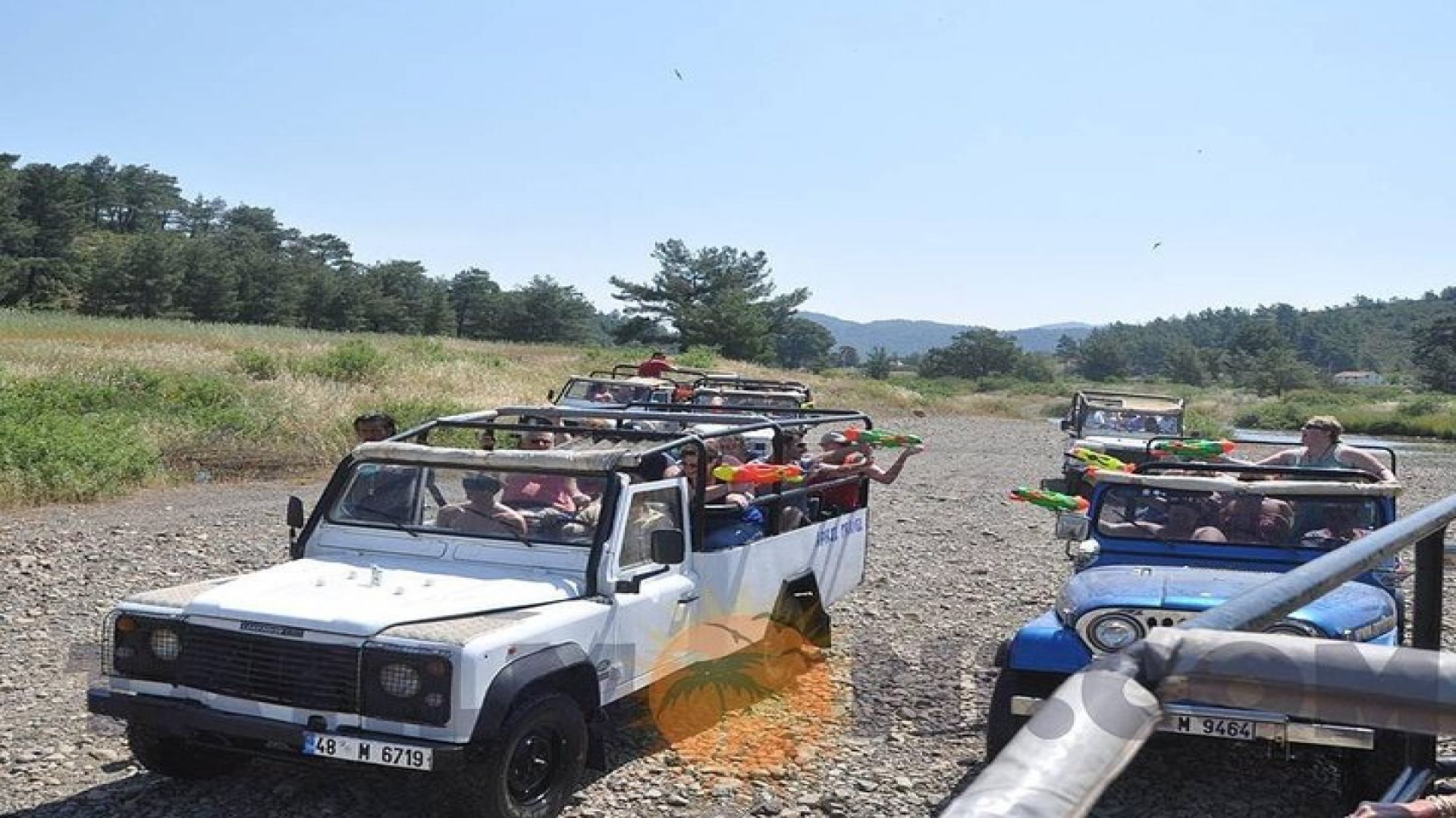 Full-Day Marmaris Jeep Safari with Lunch to Jesus Beach & Kızkumu