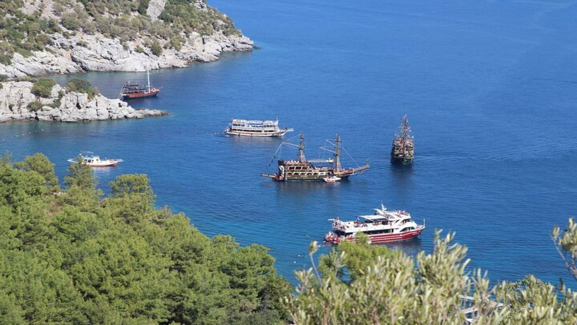 Pirate Boat Trip in Marmaris with BBQ Lunch, Drinks & Transfers