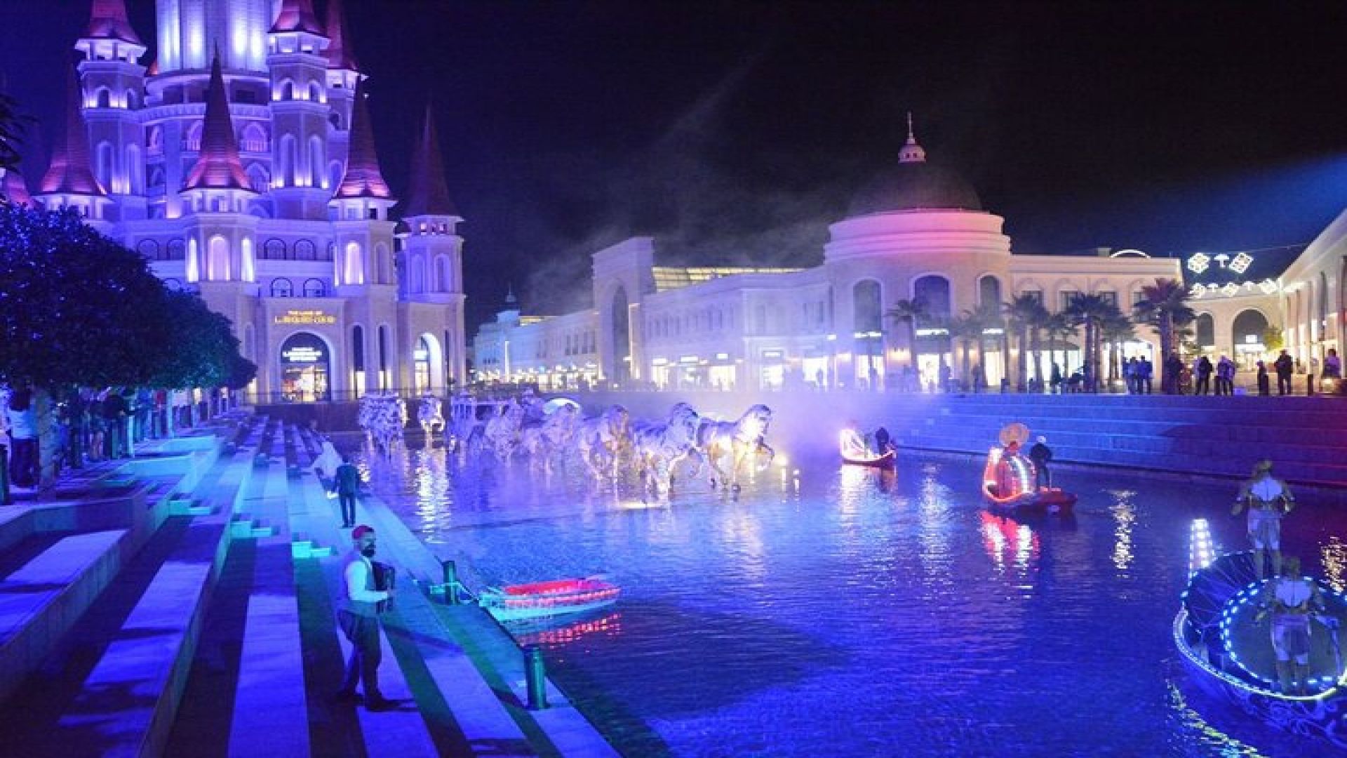 Antalya / Side Land of Legends Night Show Transfer