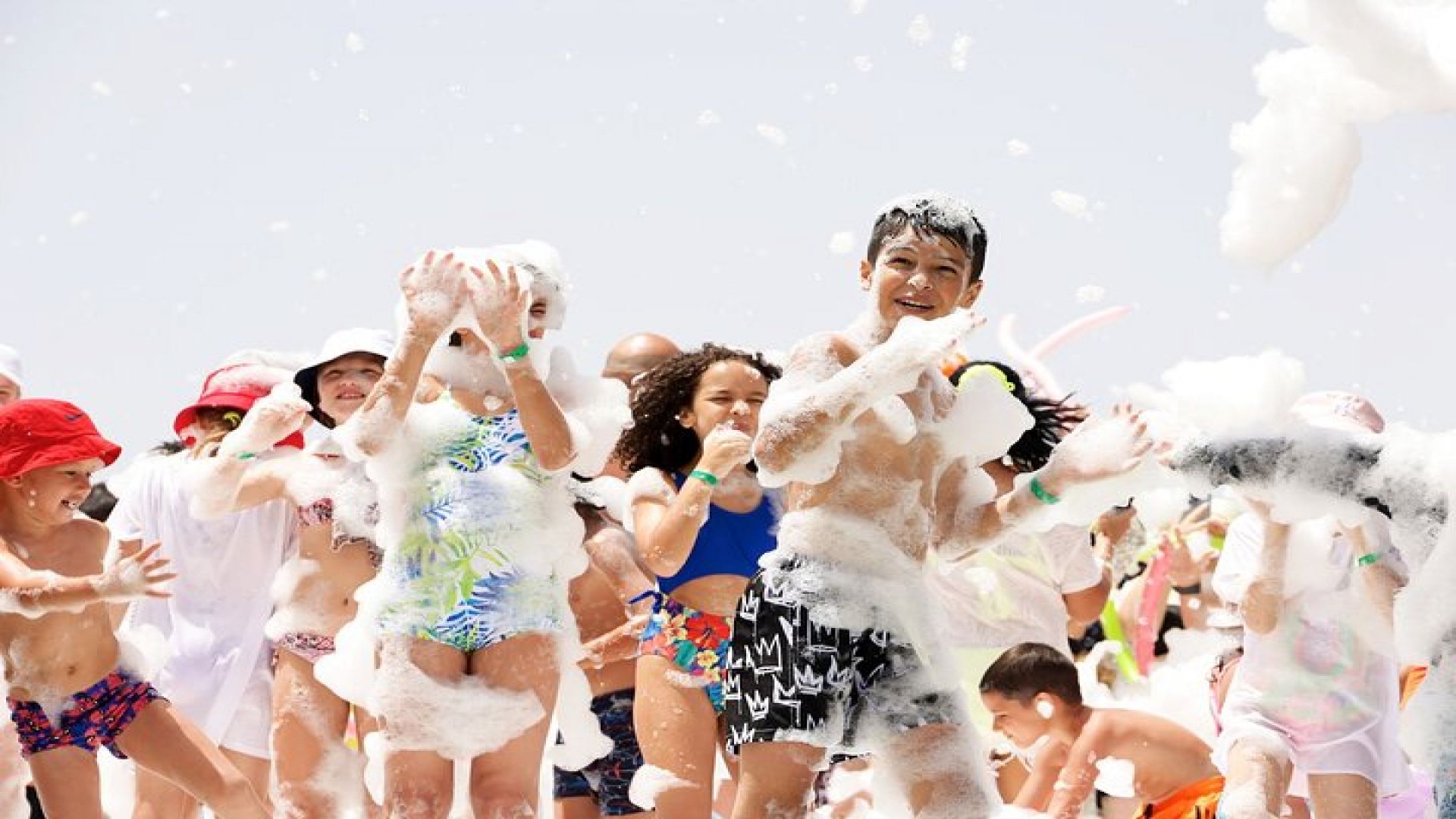 Alanya Pirate Boat Trip With Unlimited Drinks & Lunch