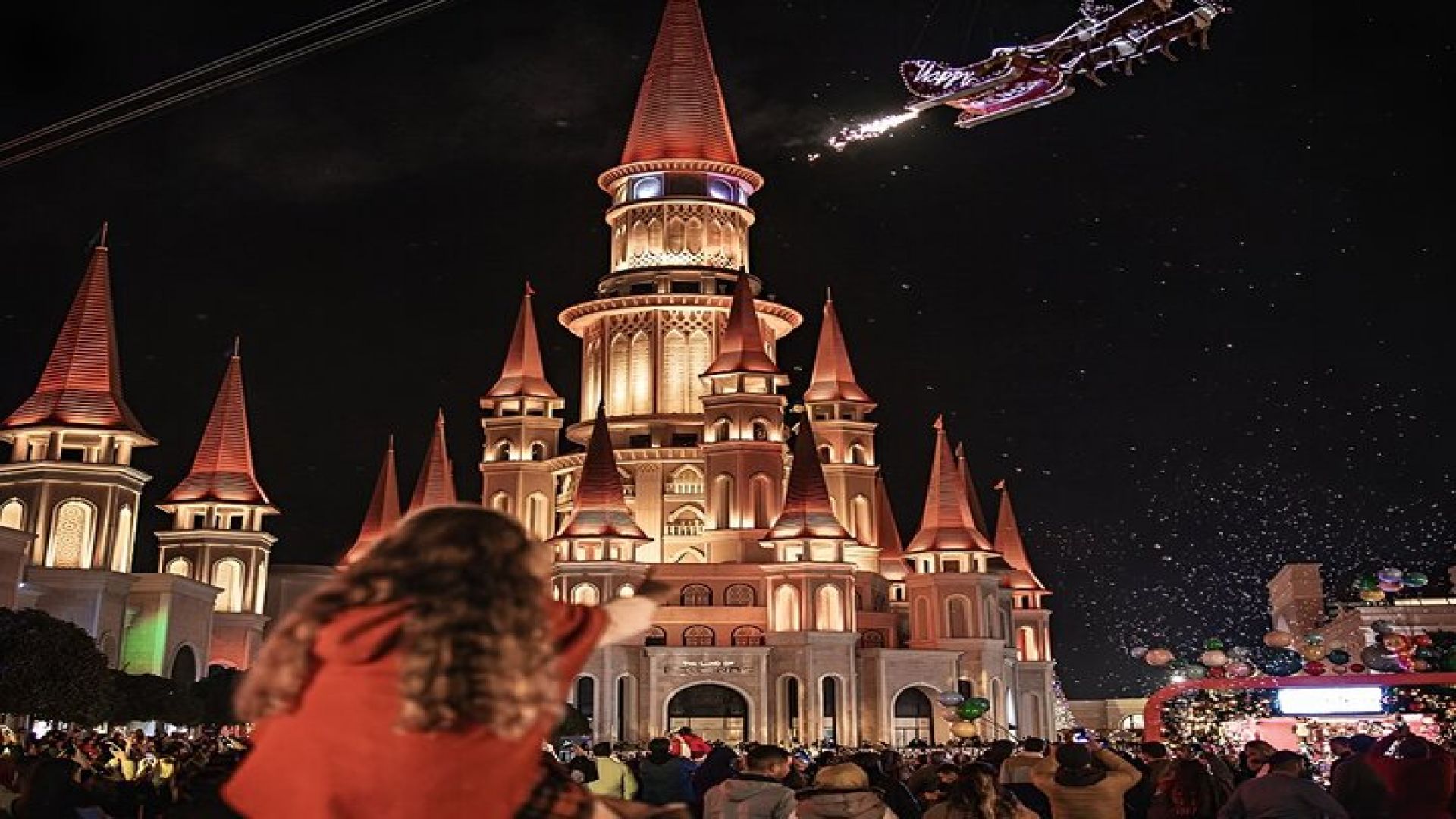 Land of Legends Night Show Roundtrip Transfer from Kemer