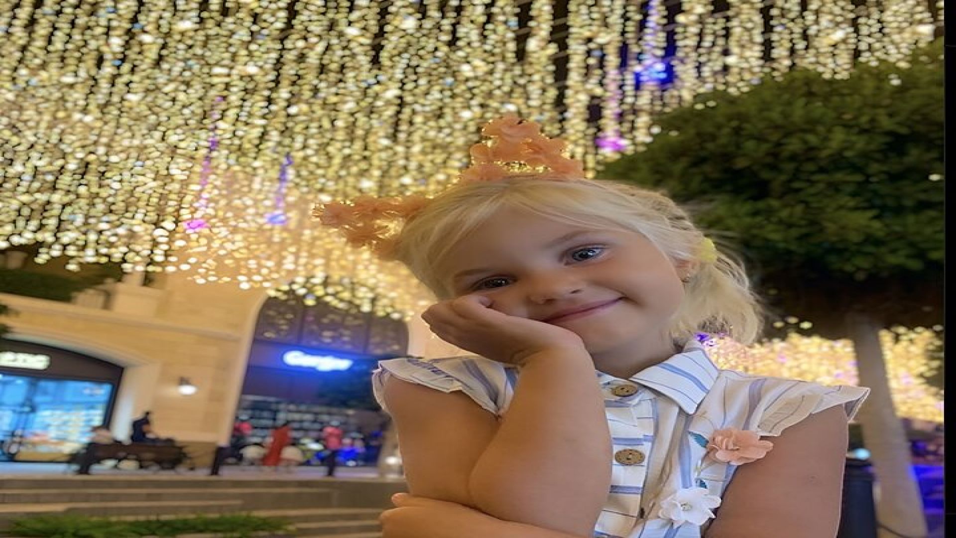 Land of Legends Night Show Roundtrip Transfer from Kemer