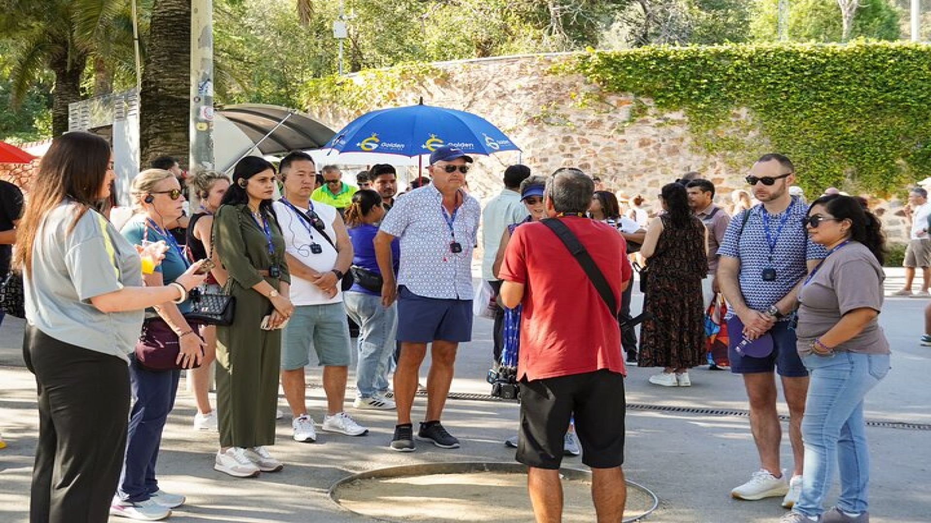 Park Guell Guided Tour with Skip the Line Ticket