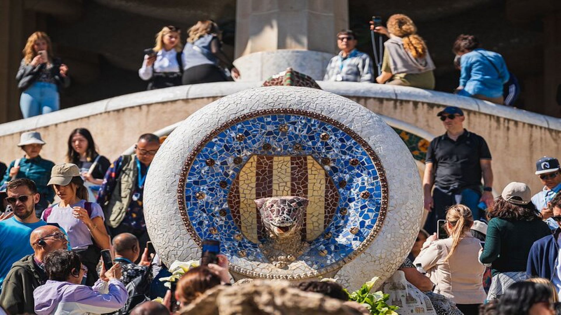 Park Guell Guided Tour with Skip the Line Ticket