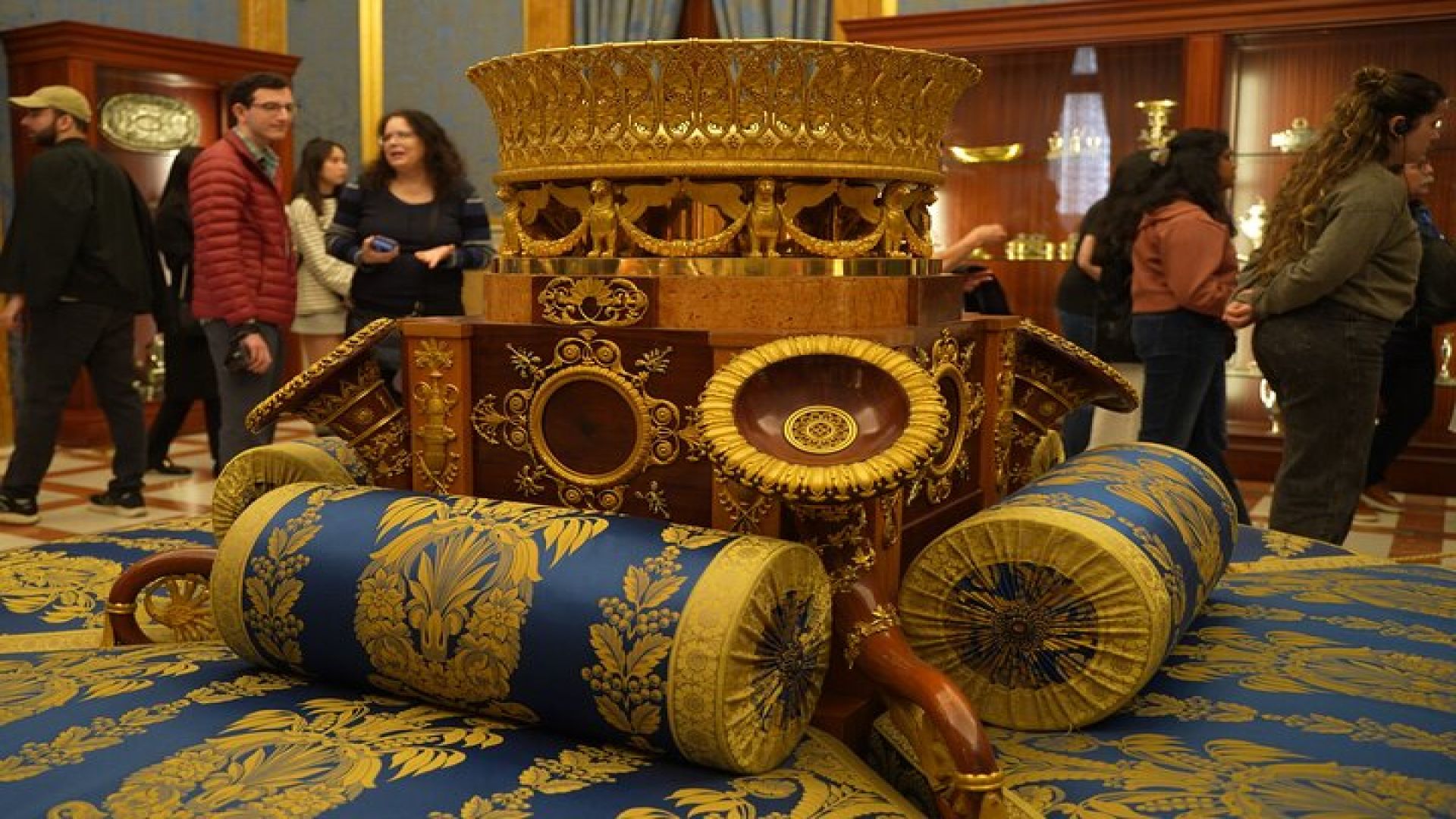 Madrid: Royal Palace Guided Tour with Skip the Line Ticket