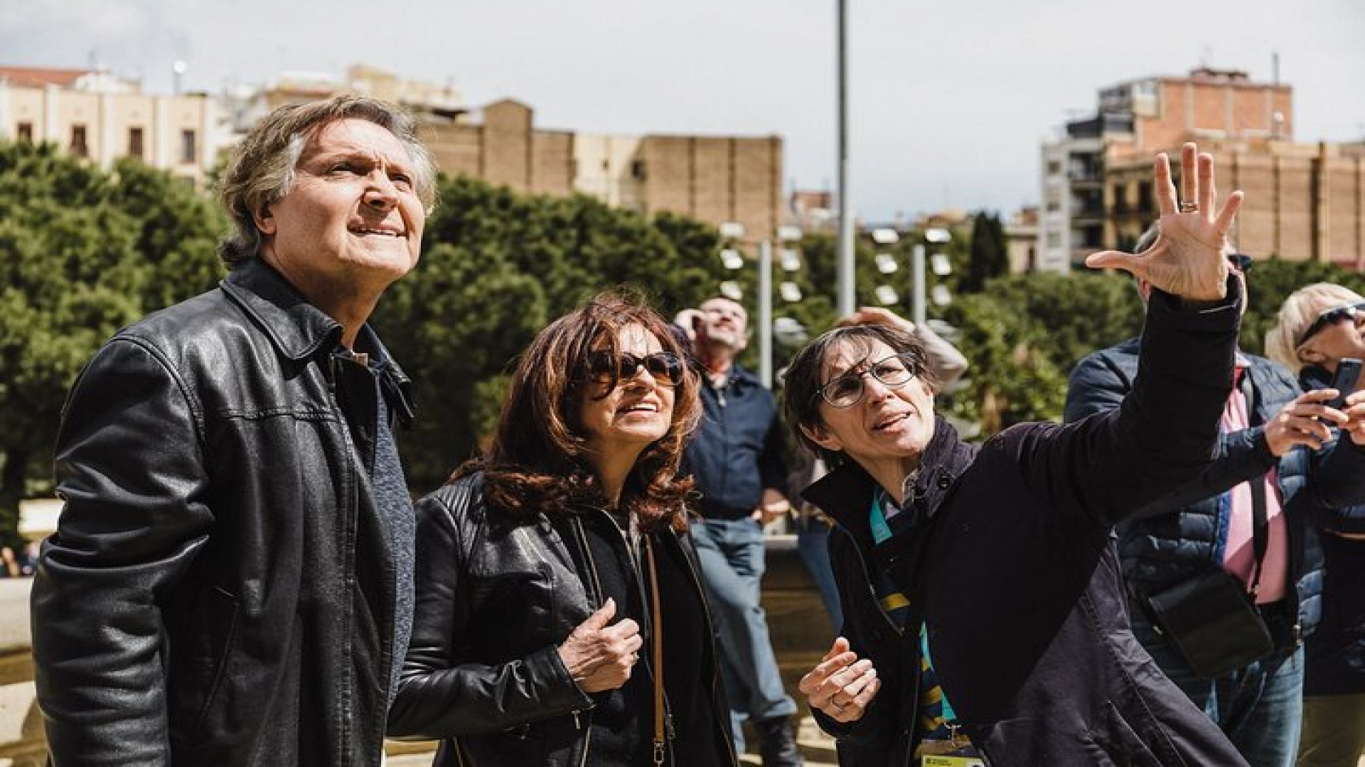 Complete Gaudi Tour: Casa Batllo, Park Guell & Sagrada Familia 