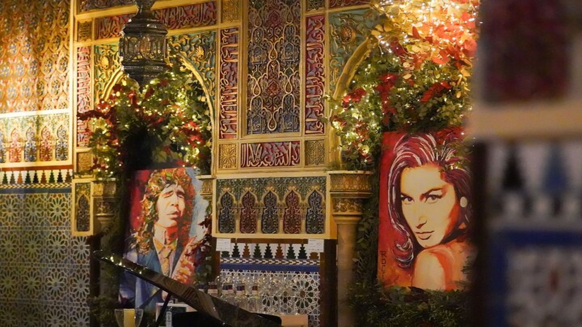 Flamenco Show & Special Menu at Torres Bermejas in Madrid