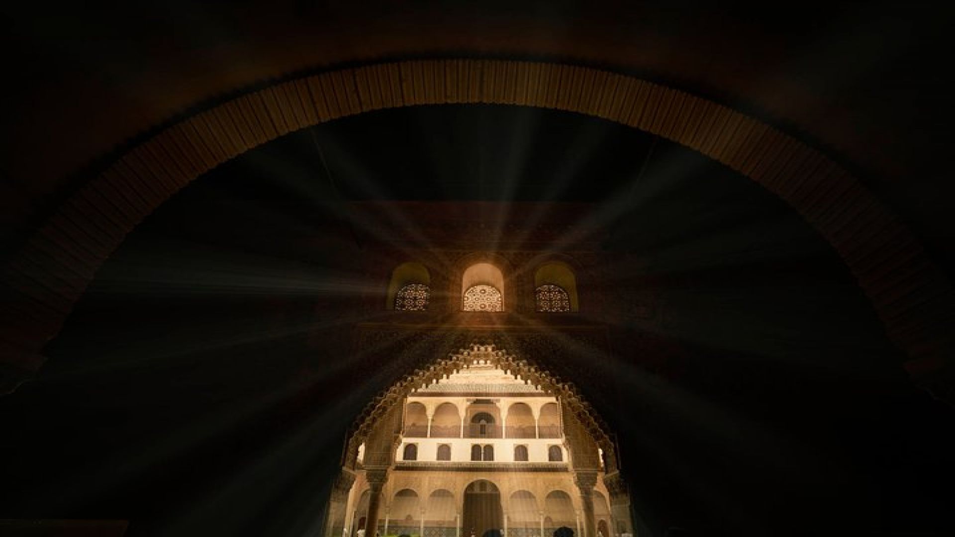 Skip The Line Alhambra and Generalife Guided Tour