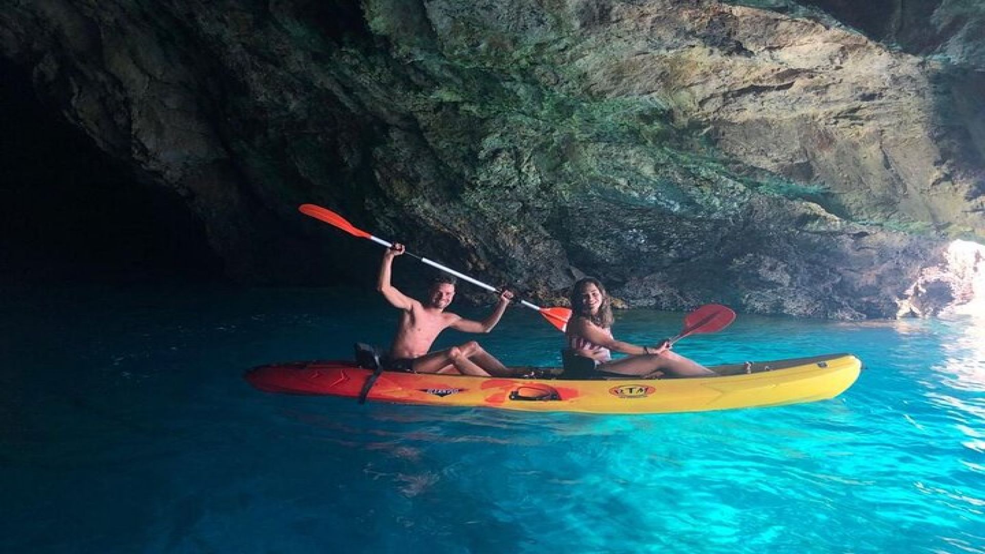 Kayak and Snorkeling Excursion in Maro Cerro Gordo Cliffs 
