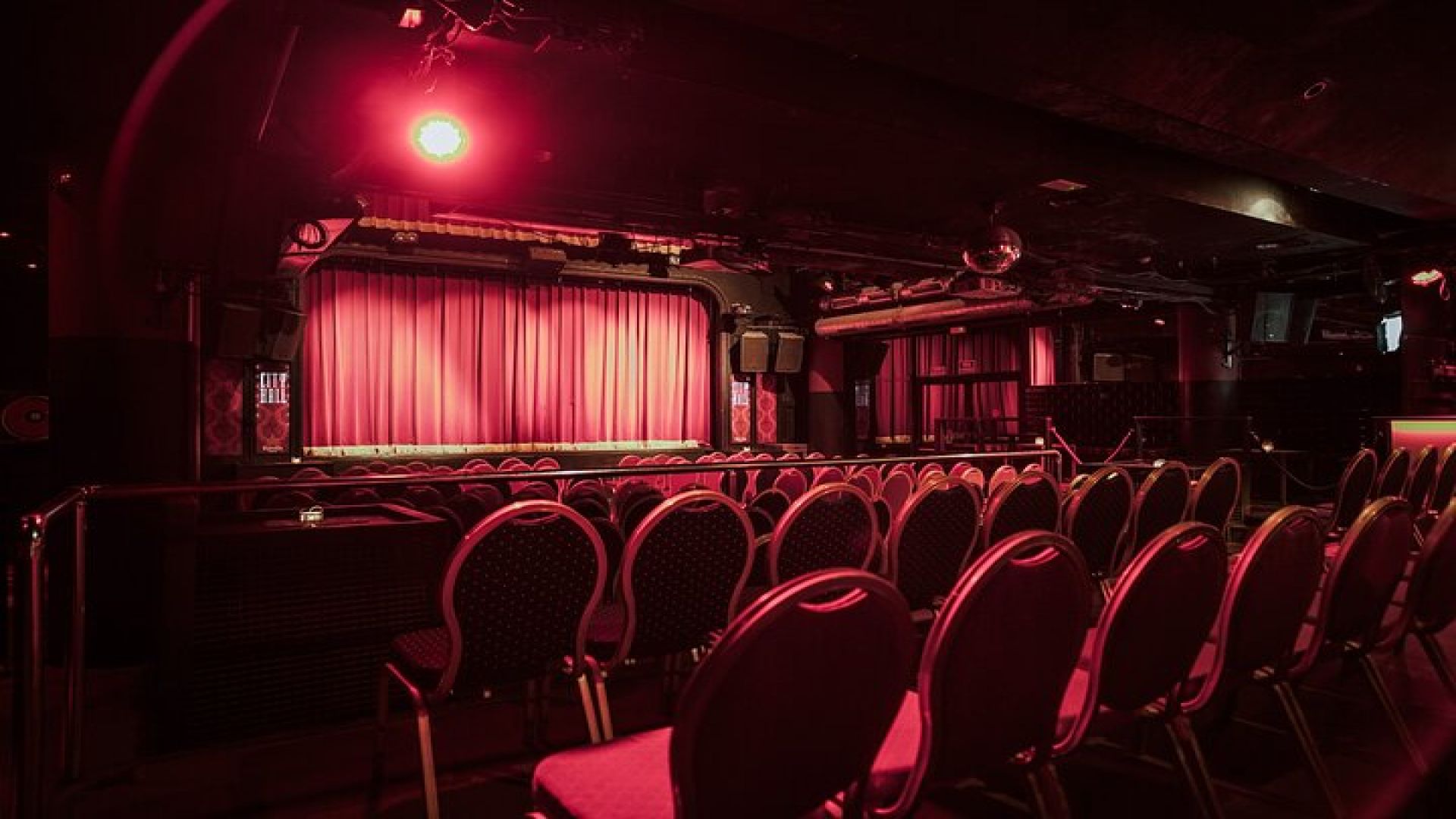 Flamenco Show Ticket at Theatre Barcelona City Hall
