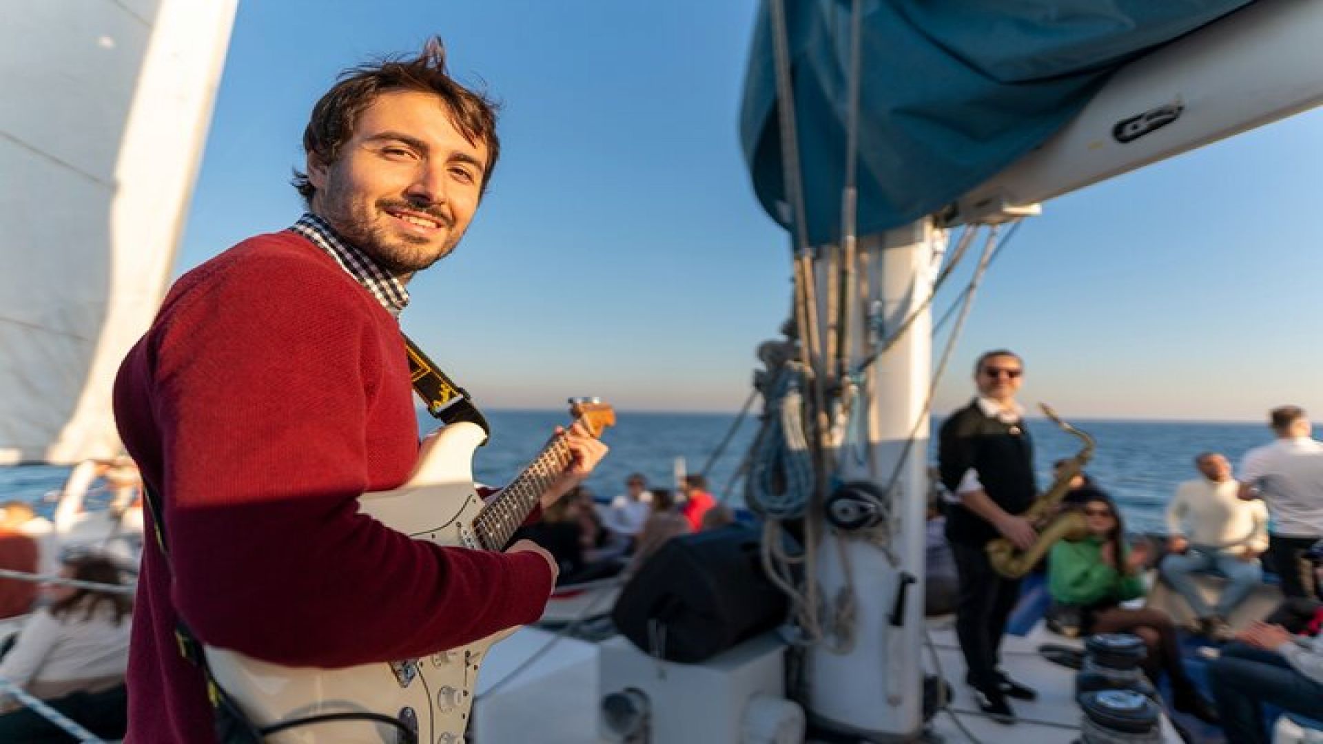 Jazz and Chill Out Sailing in Barcelona