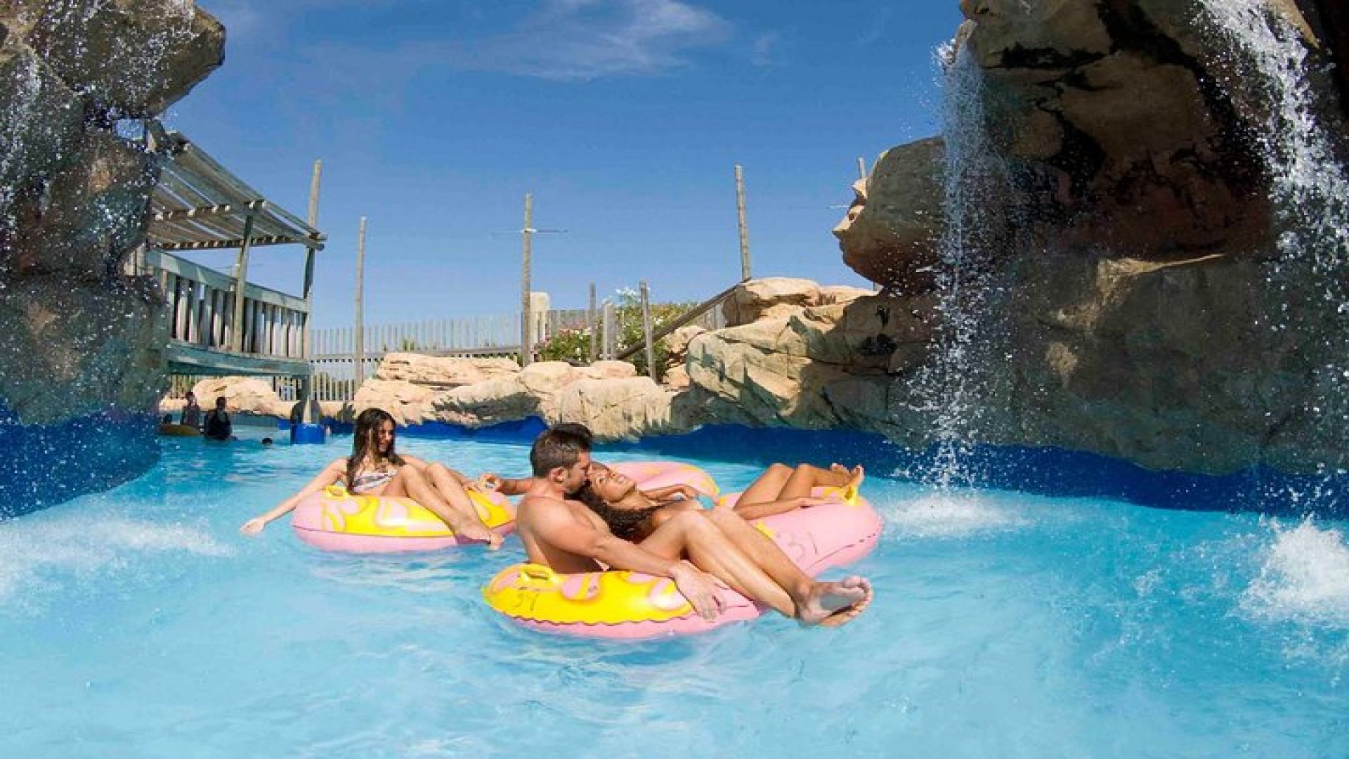 Western Water Park, Entrance tickets