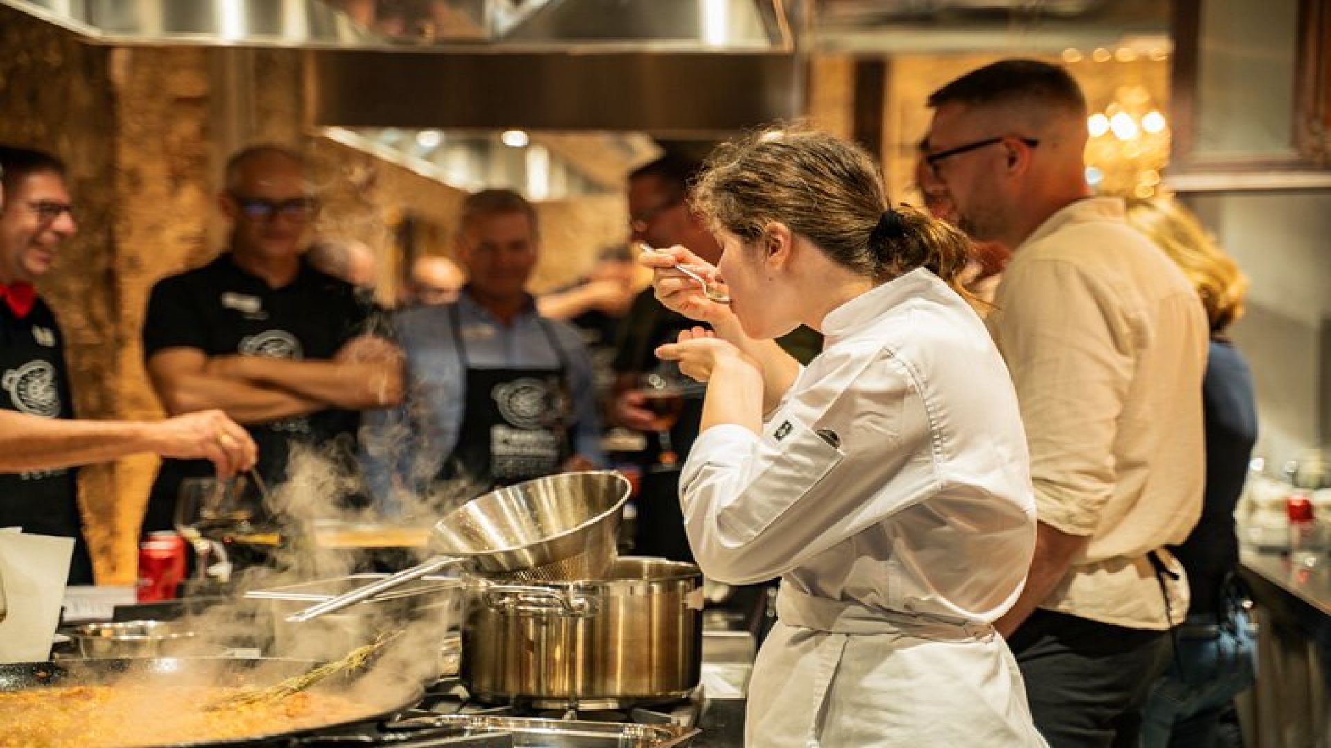 Barcelona Paella Cooking Class & Boqueria & Hofmann-Trained Chefs