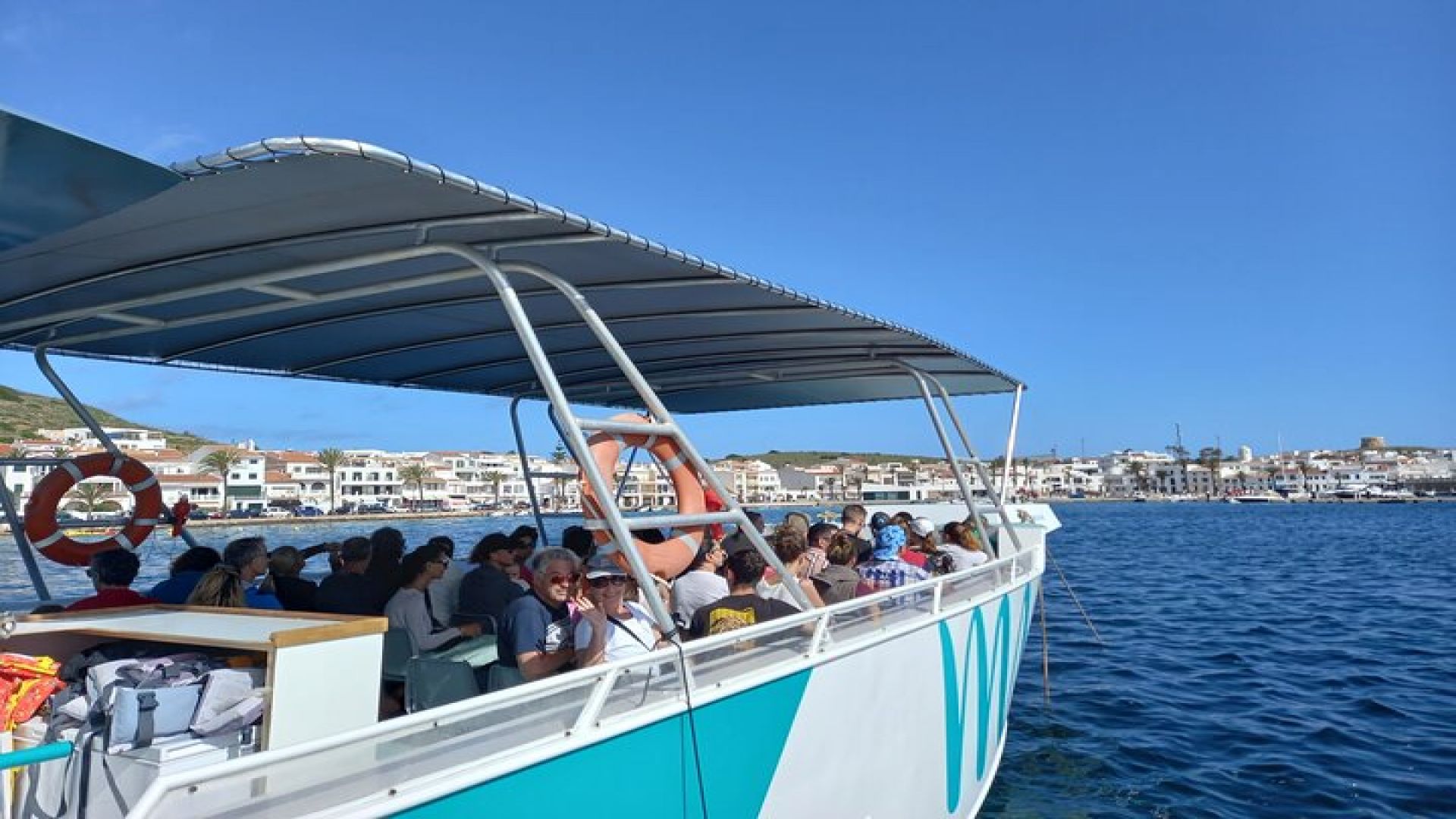 Boat trip through the coves of northern Menorca from Fornells