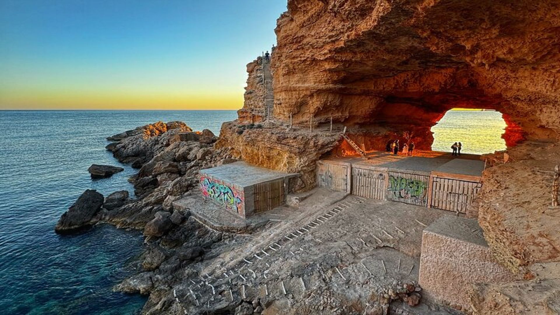 Ibiza - Secret Spots 4X4 Tour in Land Rover Defender