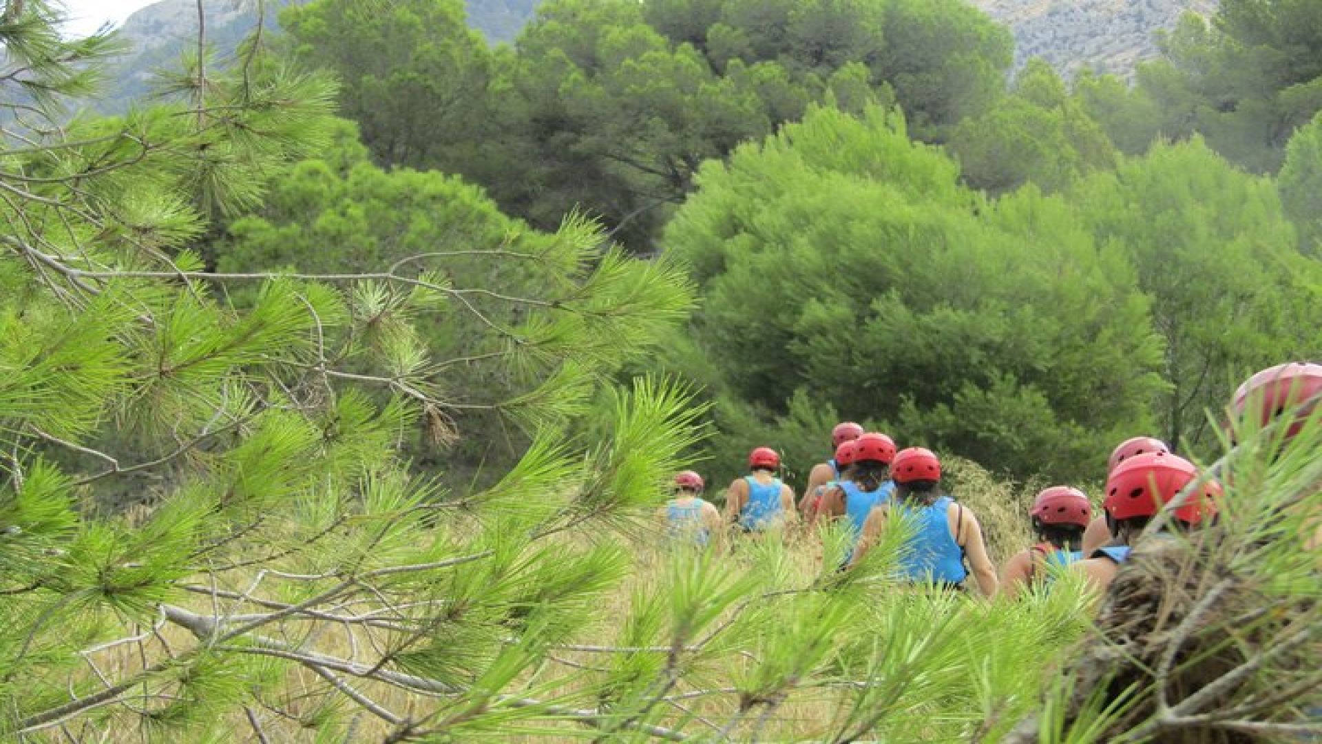 Mallorca: Kayaking, Sea Cave, Cliff Jumping & Snorkel Tour