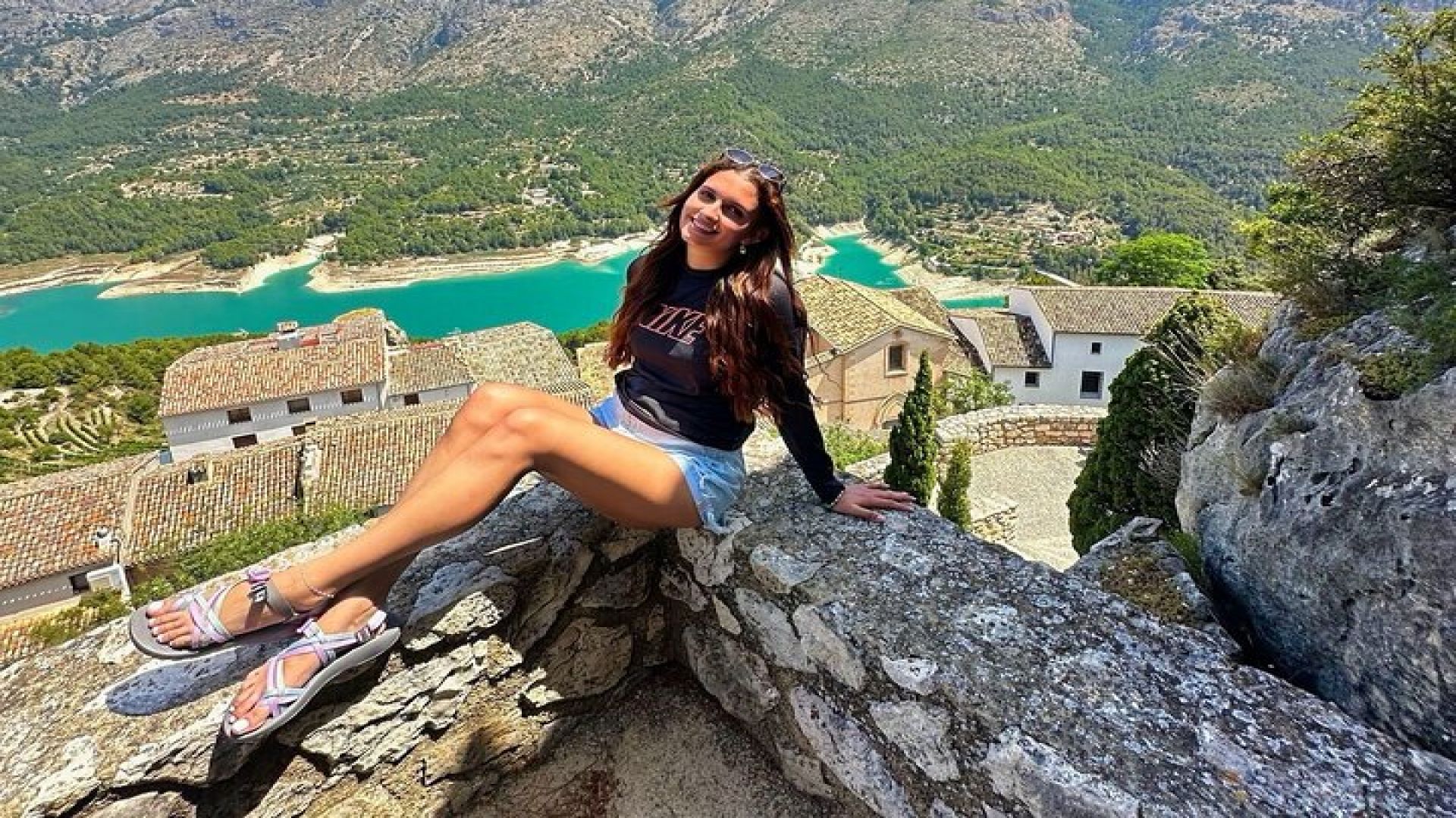 Guadalest and Algar Waterfalls Tour from Alicante or Benidorm