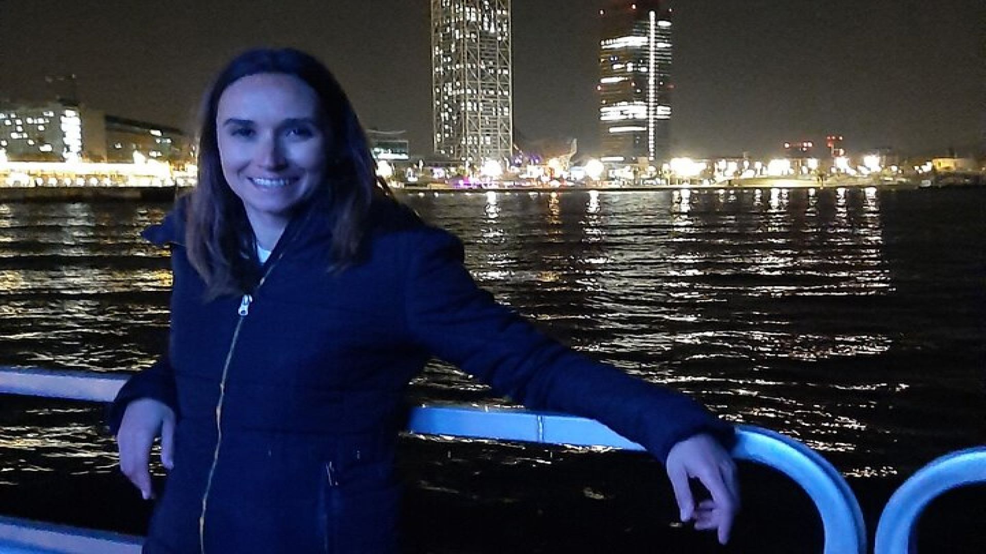 Valencia Evening Cruise with Dinner and Drinks