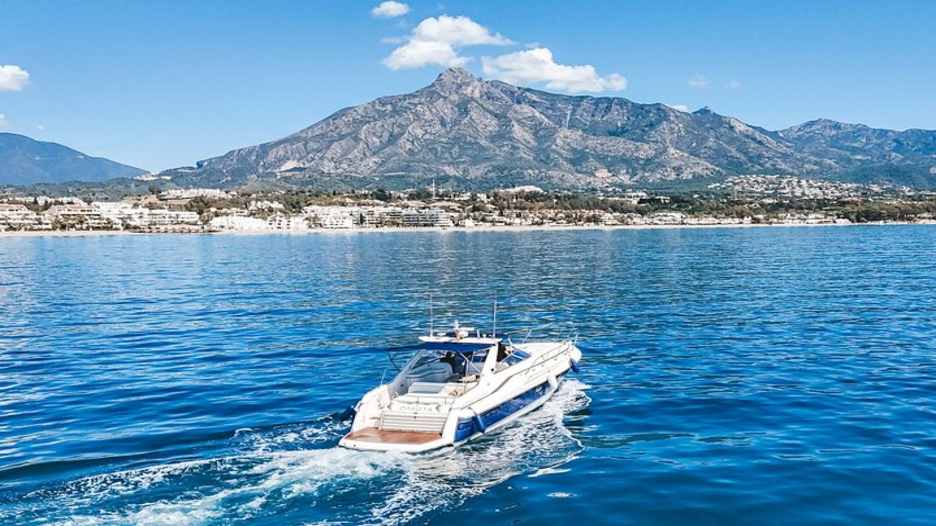 Private Luxury Yacht Charter from PUERTO BANÚS, Marbella
