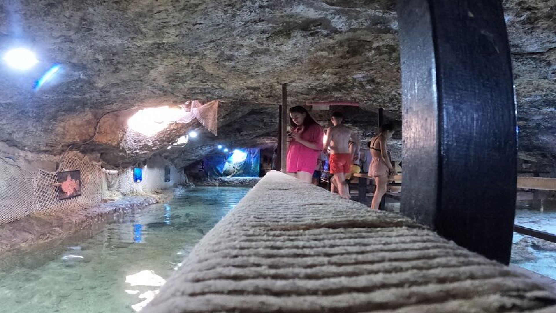 3 Hours Aquarium and Margaritas Islands Excursion