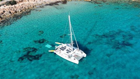 Mallorca Catamaran Tour with Tapas - small group - 