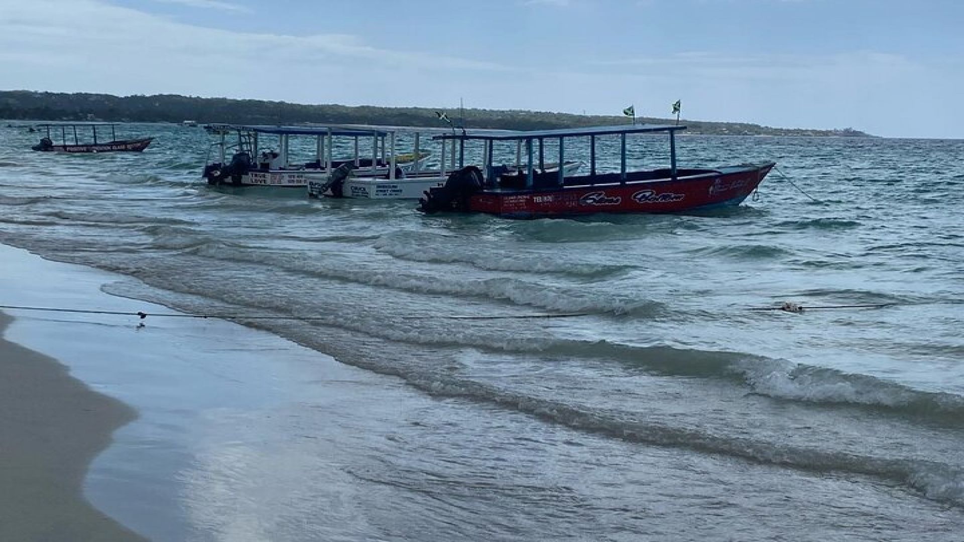 Rick\'s Café and Seven Mile Beach from Montego bay 