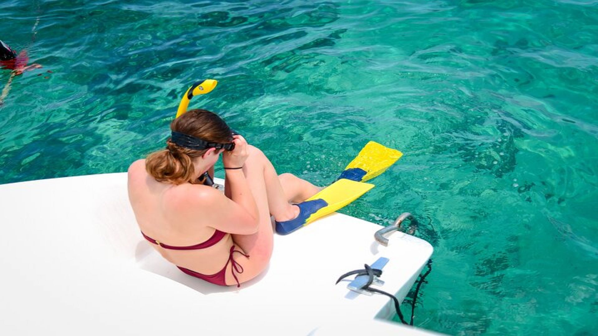 3.5hr Private Catamaran Cruise with Snorkeling, DJ, Bar, Food