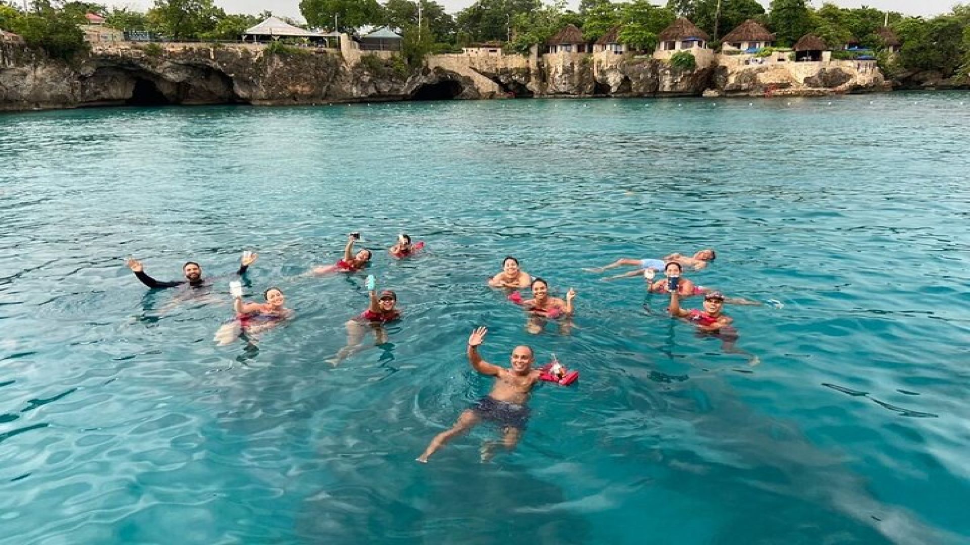 3.5hr Private Catamaran Cruise with Snorkeling, DJ, Bar, Food