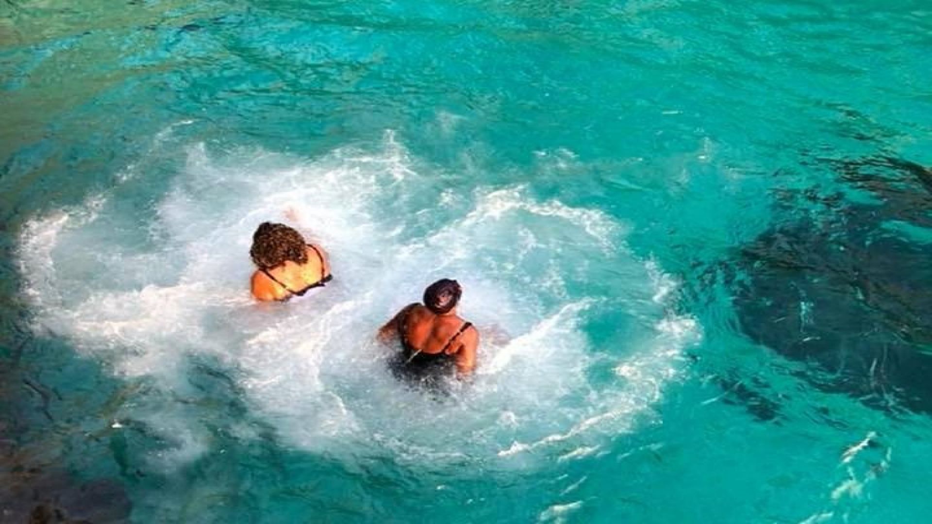 Negril Beach Experience & Rick\'s Cafe from Runaway Bay