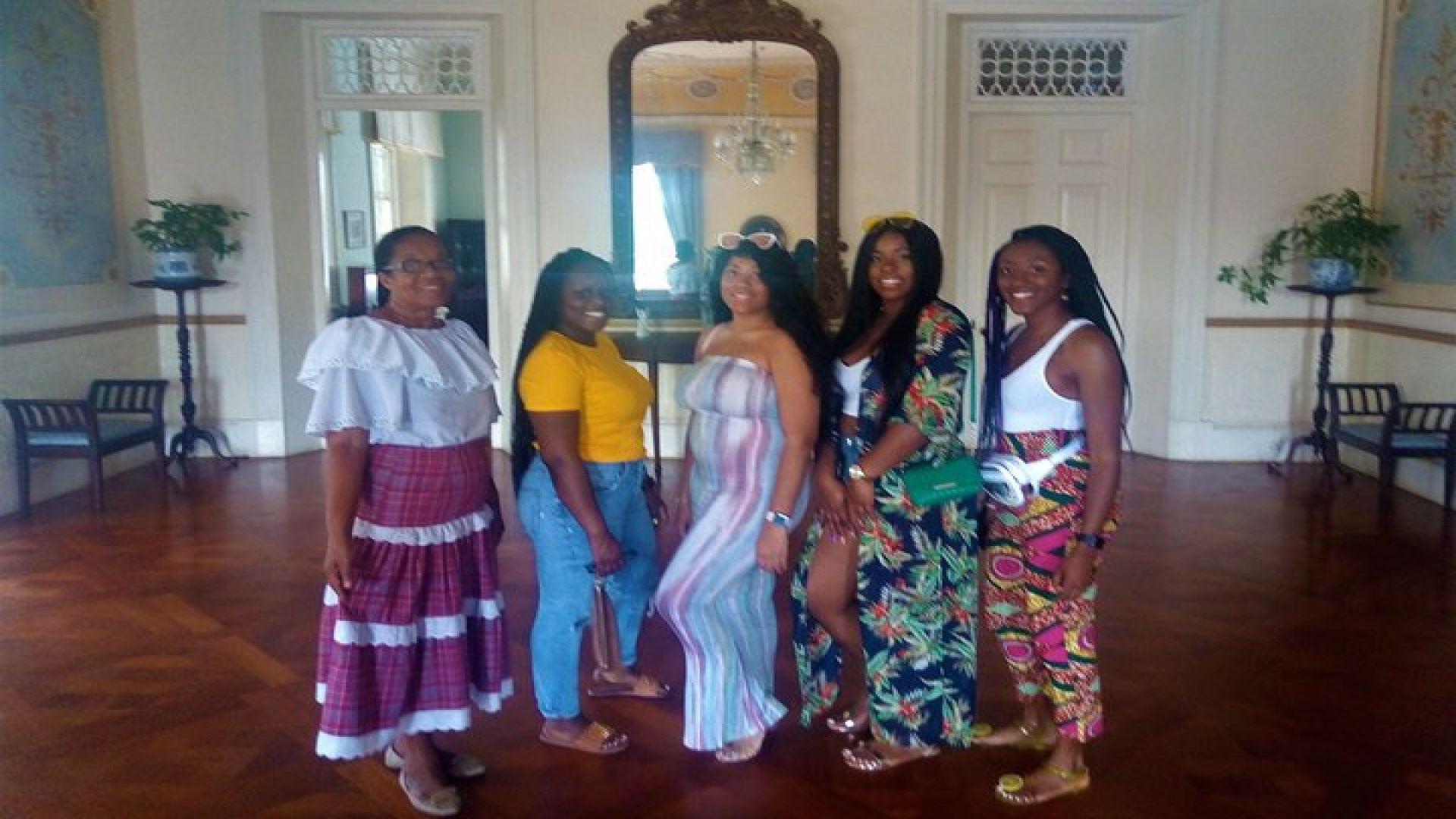 Bob Marley Museum Admission & Kingston Sightseeing Tour from Ocho Rios