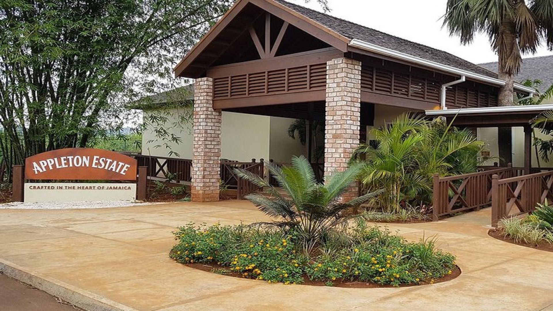 Appleton Estate Rum Tour and Tasting from Kingston